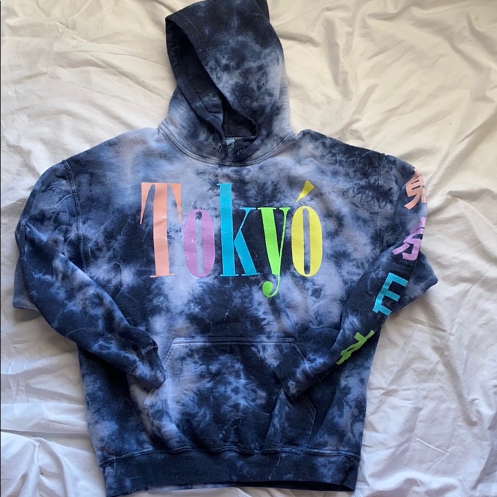 NWOT Graphic Hoodie